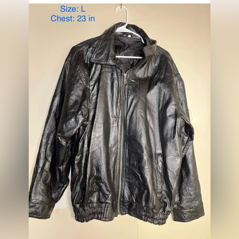 Men's Black GENUINE Leather Motorcycle Jacket Size L. 100% Polyester. RN#107860